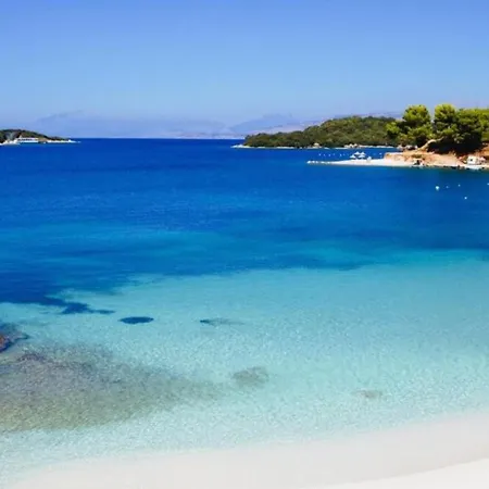 In - Albania Dream Holidays * Ksamil